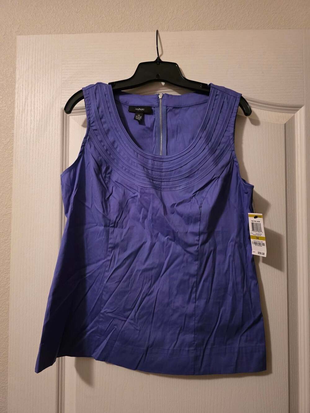 NWT Alfani Sleeveless Top Sz 14 Washed Concord Pleated Back Zip Blouse
